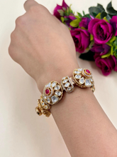 Radhika Beautiful Rose Gold Finish Kundan Polki Gajra Bracelet For Ladies